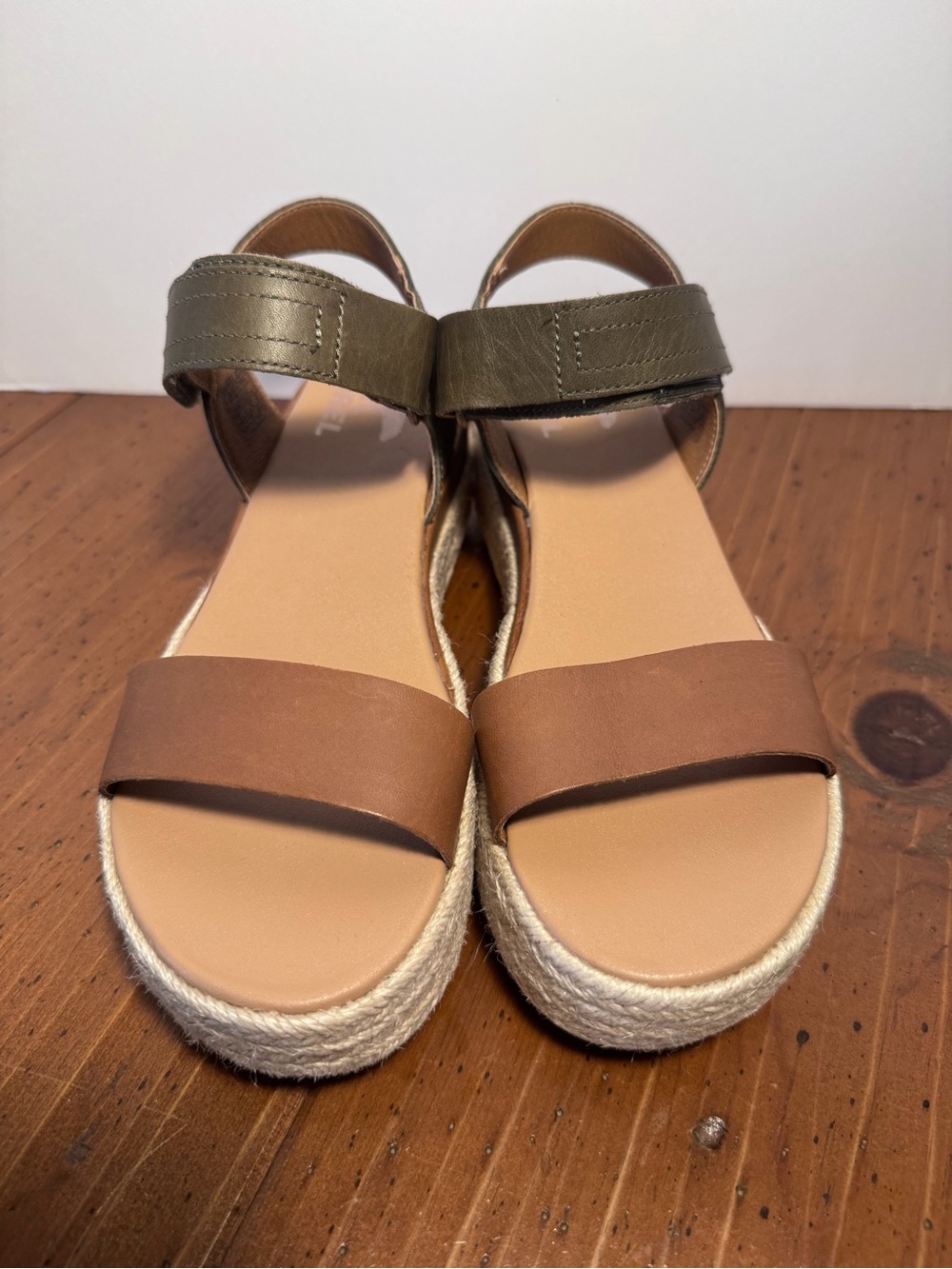 SOREL Cameron Chunky Platform Wedge Sandals - Women's Size 7 - Tan/Olive Leather